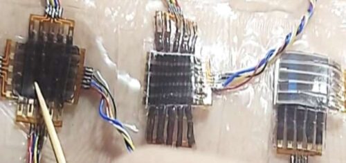 The self-healing and stretchable electronic modules consist of three main components: a tactile sensor array (left), an active matrix (center), and a light-emitting capacitor display array (right). When the tactile sensor is touched by a thin, pointed object, the mechanical touch information is immediately transmitted through the active matrix to the corresponding display, where it is visually represented in blue. This process can be intuitively understood as analogous to how our brain perceives external stimuli on the skin. Credit: Professor Donghee Son.