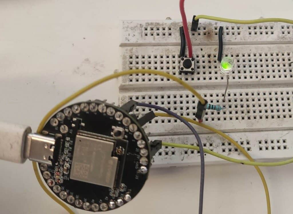 Project for Sending Sensor Data Over WebSerial